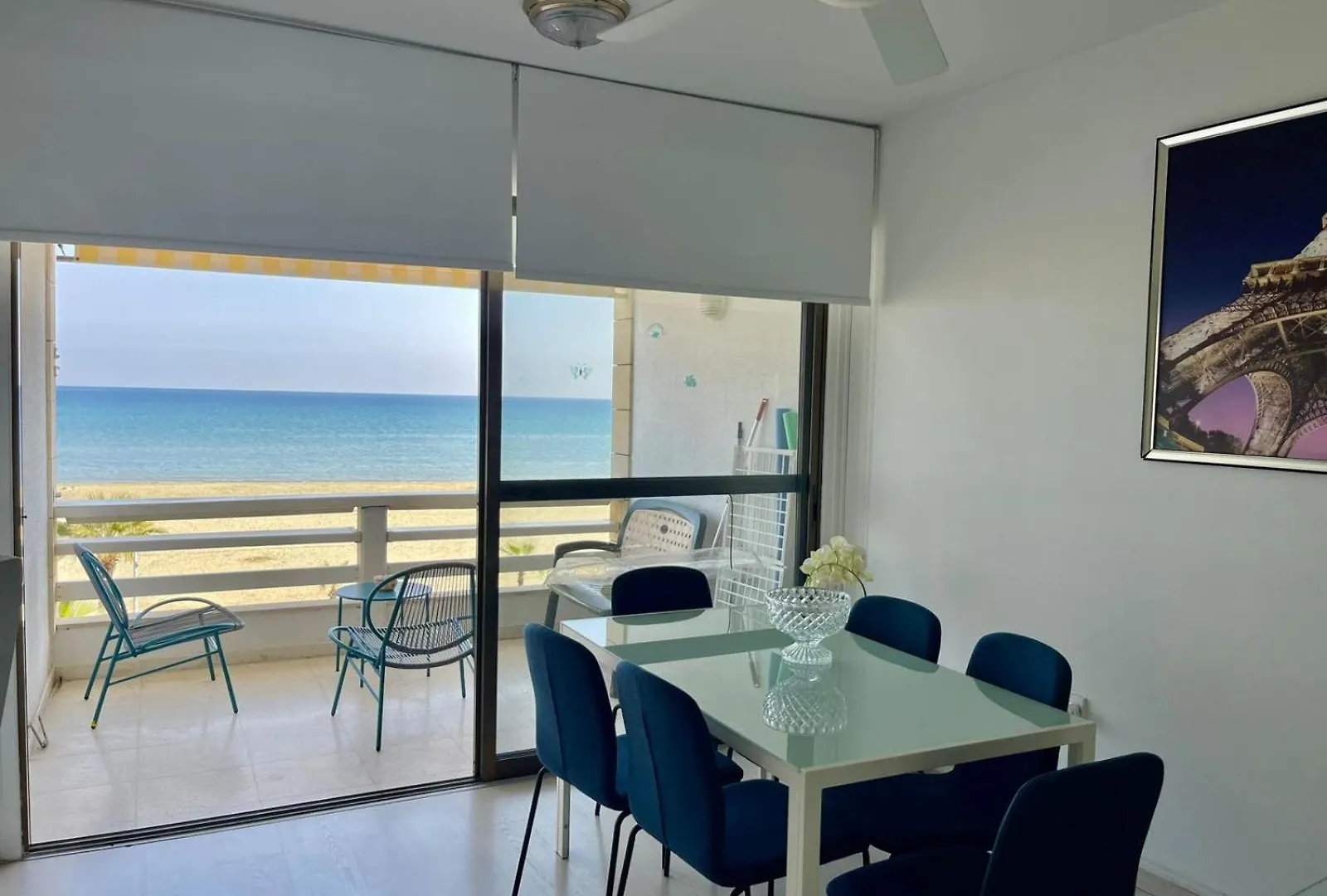 Daire Sea View Suite In Makenzy Larnaca Kıbrıs